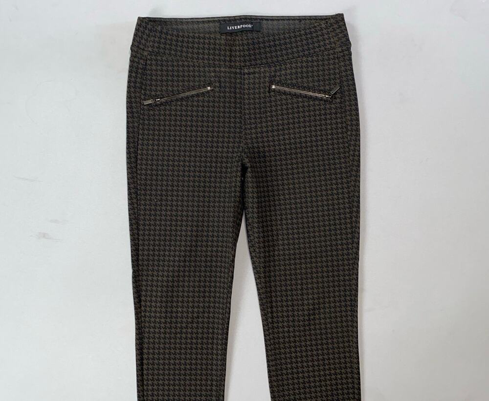 Liverpool Jeans Co Pull On Ponte Knit Faux Zip Pocket Skinny Ankle Pants. 27P.